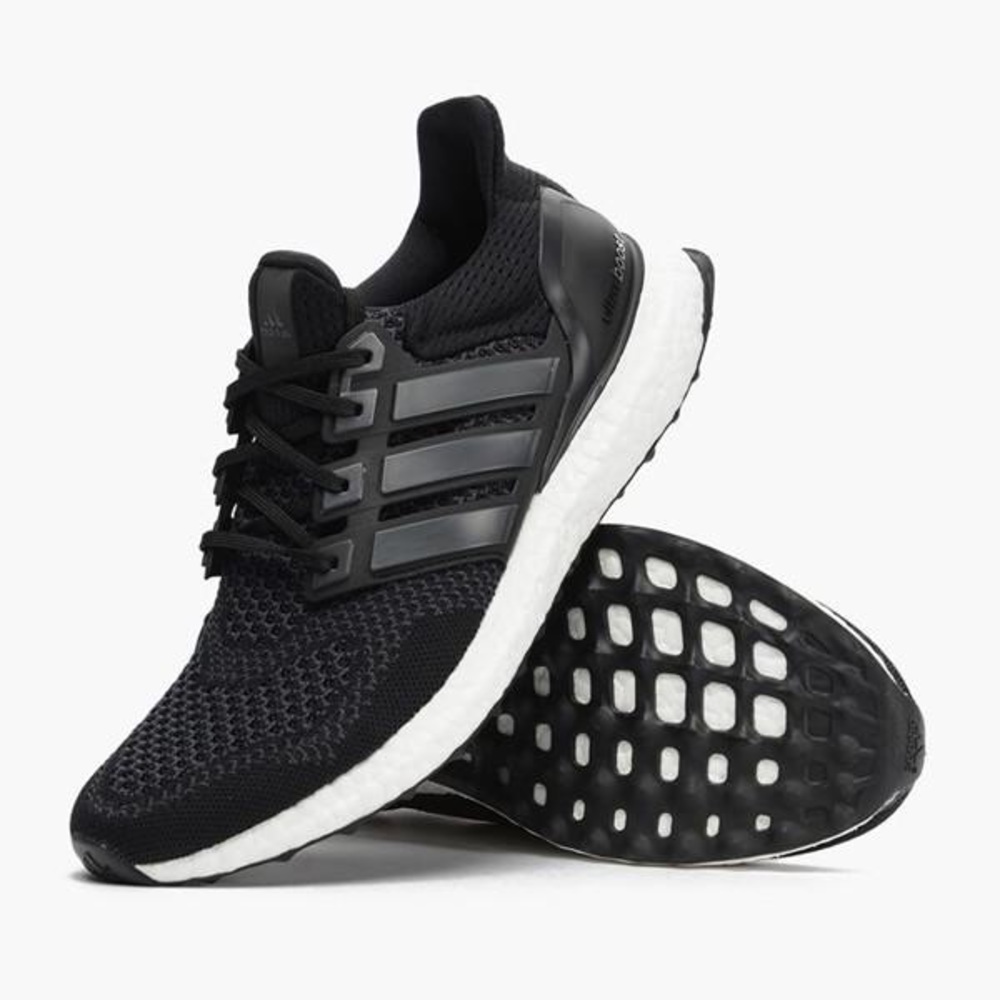 Adidas Tennis Shoes